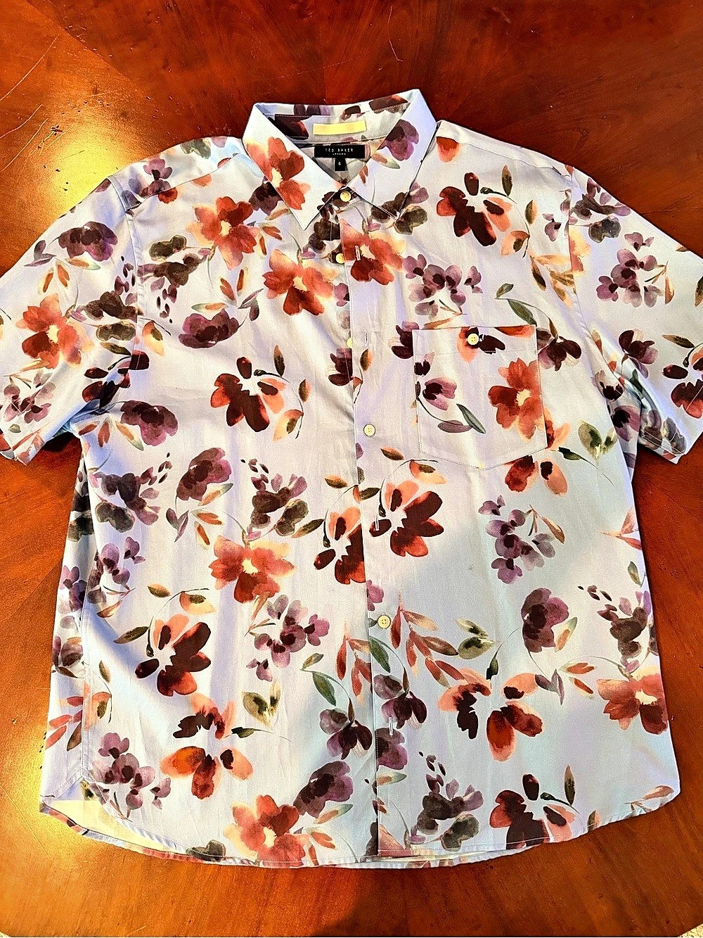 Ted Baker Floral Button Down in Blue Size 6 Like New
